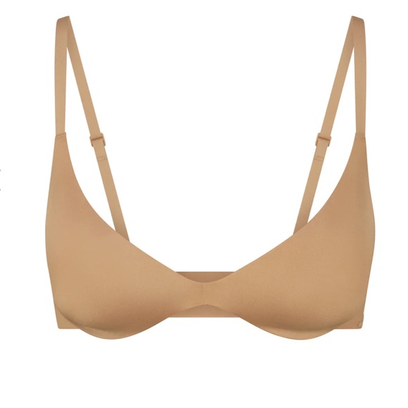 NWT Skims Wireless Push Up Bra - Picture 2 of 7